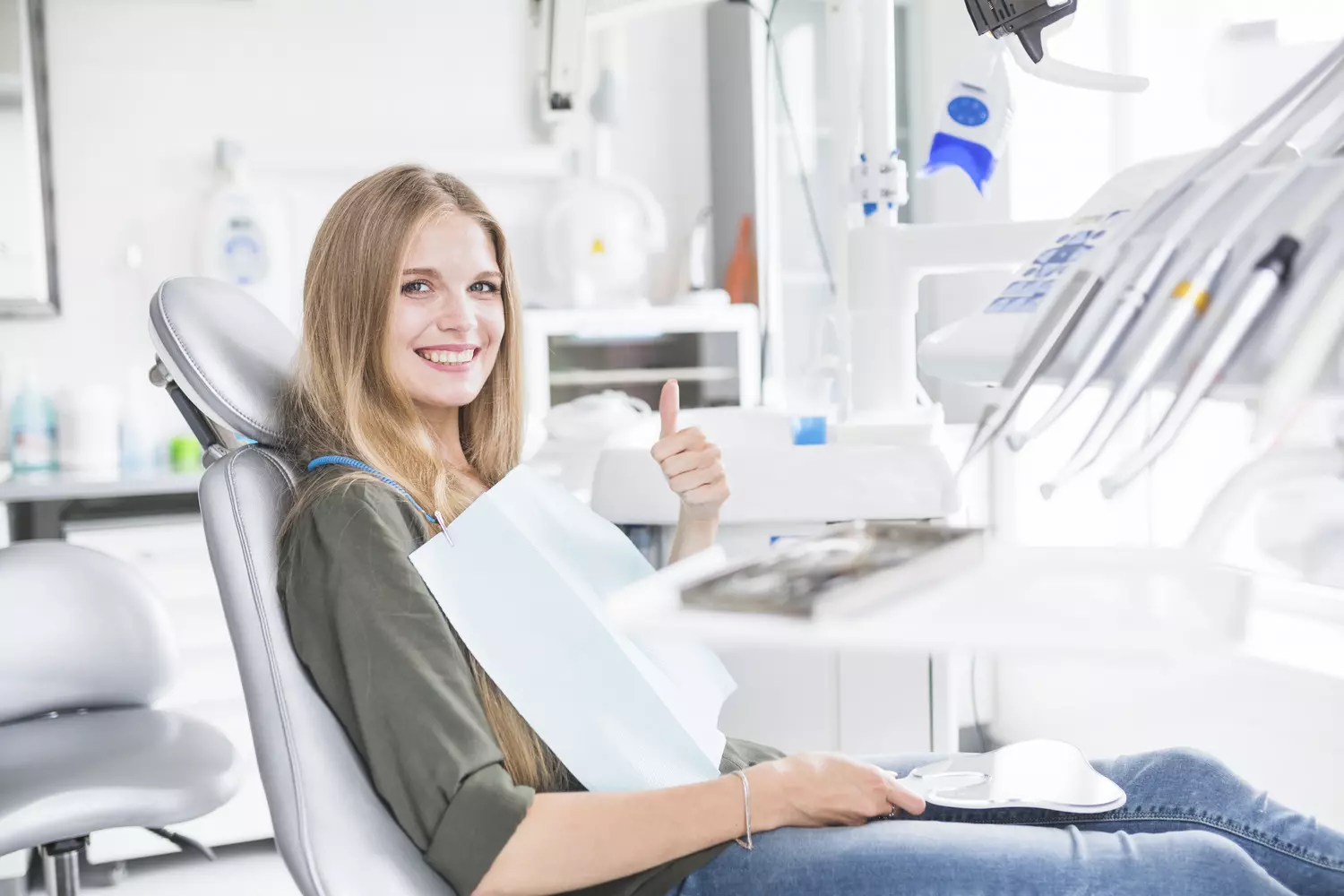 Эстетическая стоматология: Тренды и новинки в улучшении улыбки